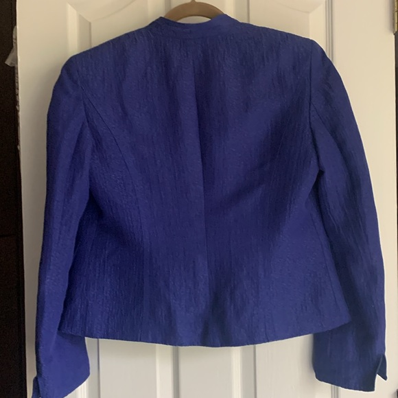 JNY size 4 Royal blue open dress jacket. - Picture 4 of 6